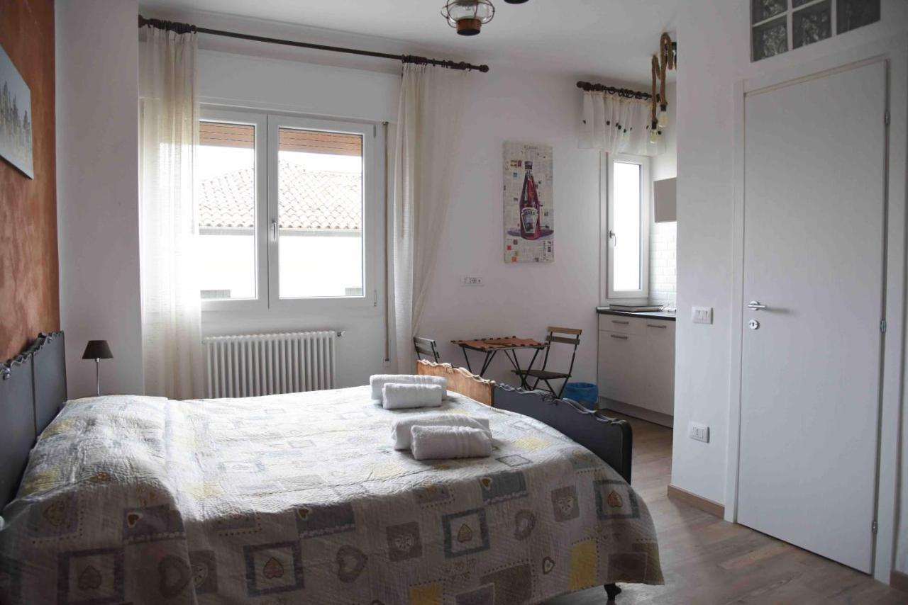 Pop Art House Near Venice Bed & Breakfast Моляно Венето Екстериор снимка